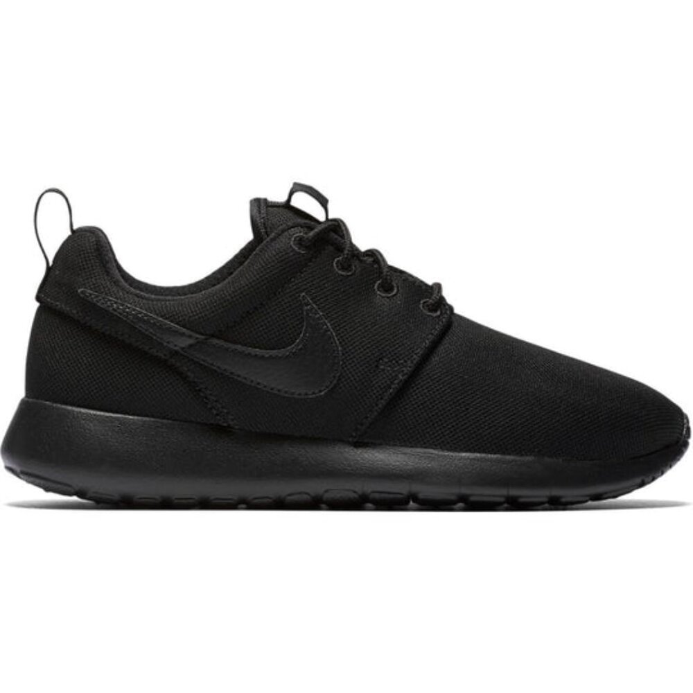 NEw Nike Roshe One size 1 - with box
